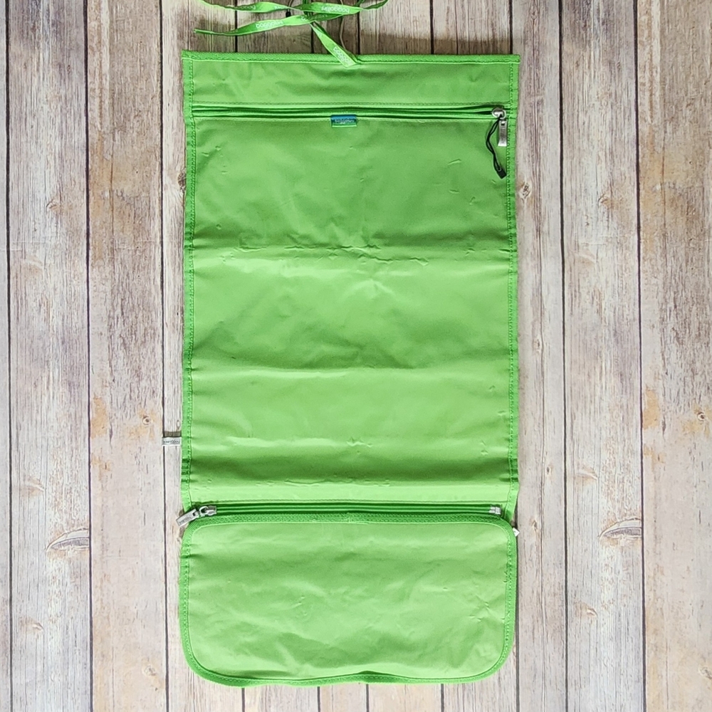 Baggallini Lime Green Hanging Toiletry Bag with Carry Case - Picture 5 of 14